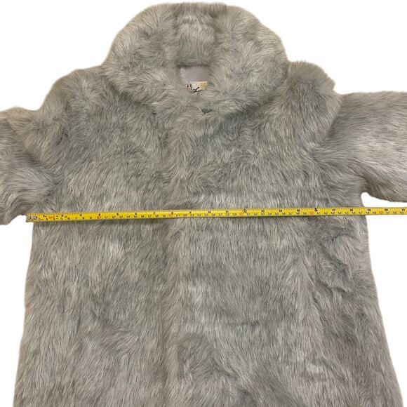 Lyre Bird Vintage Faux Fur Coat | Gray Silver Plush Swing Jacket, Hook Closures - Picture 7 of 9